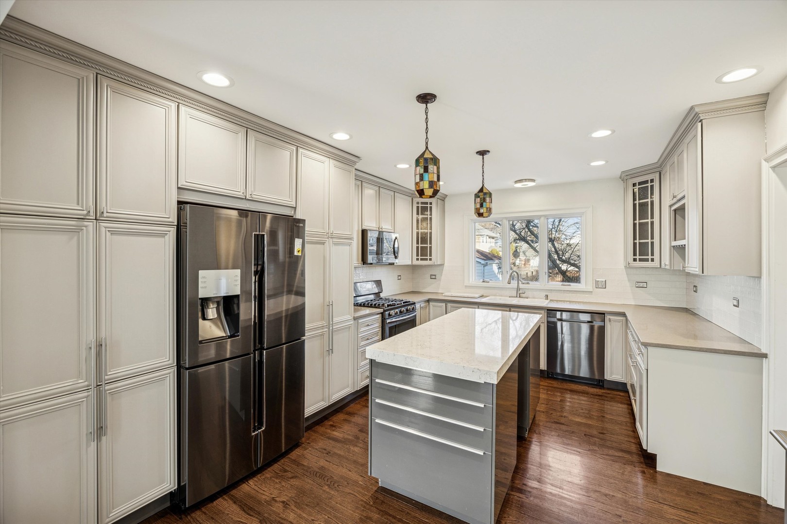 3111 Wenonah Avenue, Berwyn, IL 60402