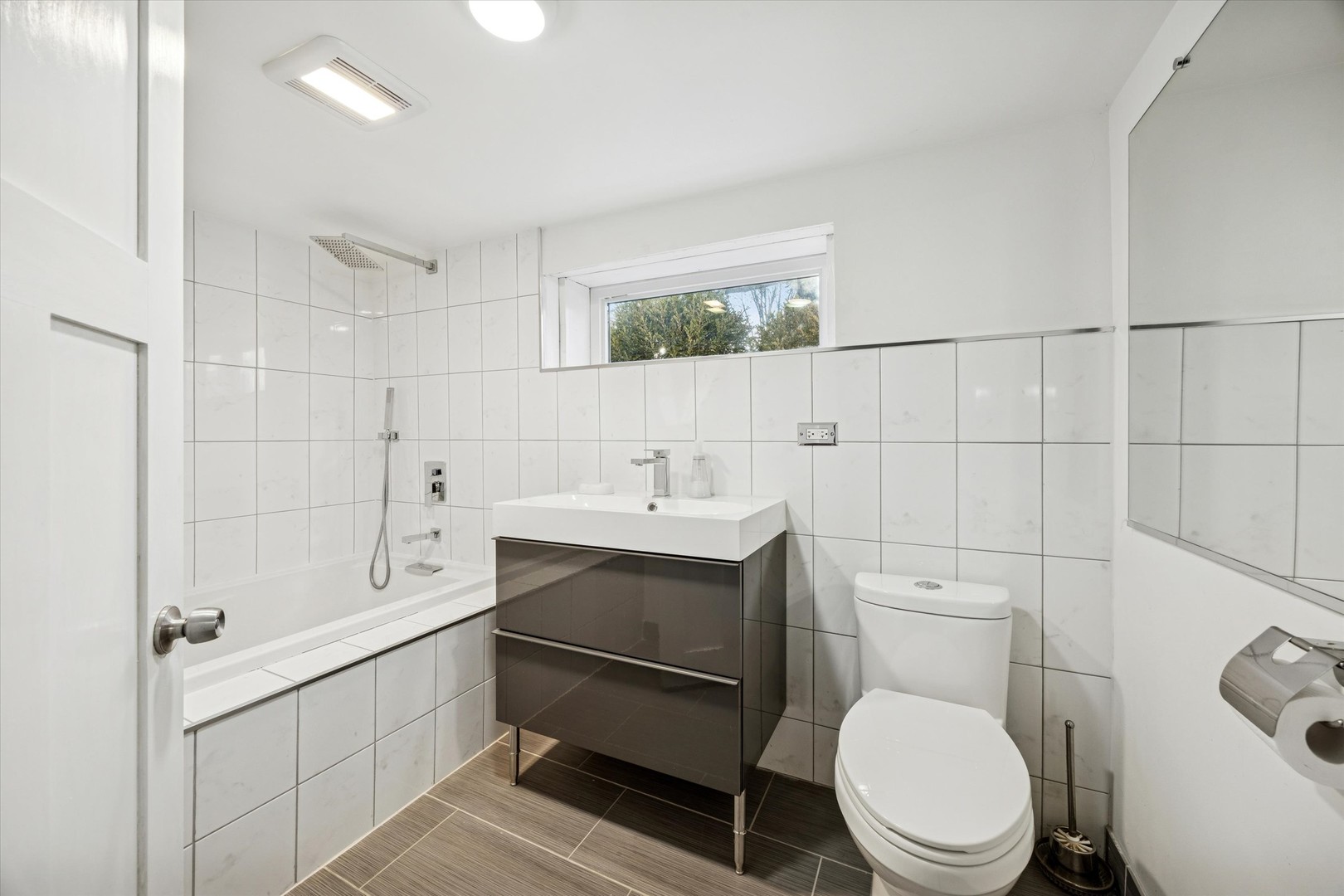 3111 Wenonah Avenue, Berwyn, IL 60402