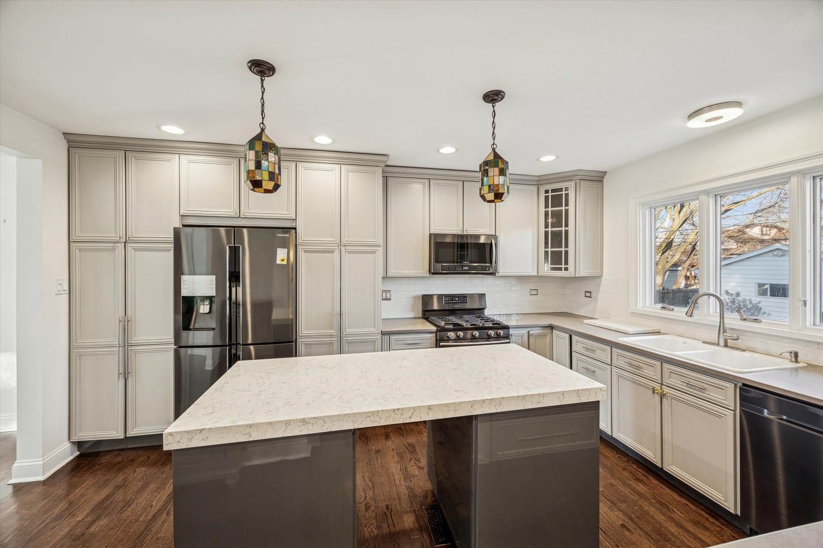 3111 Wenonah Avenue, Berwyn, IL 60402