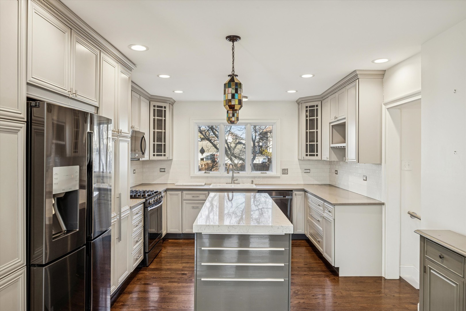 3111 Wenonah Avenue, Berwyn, IL 60402