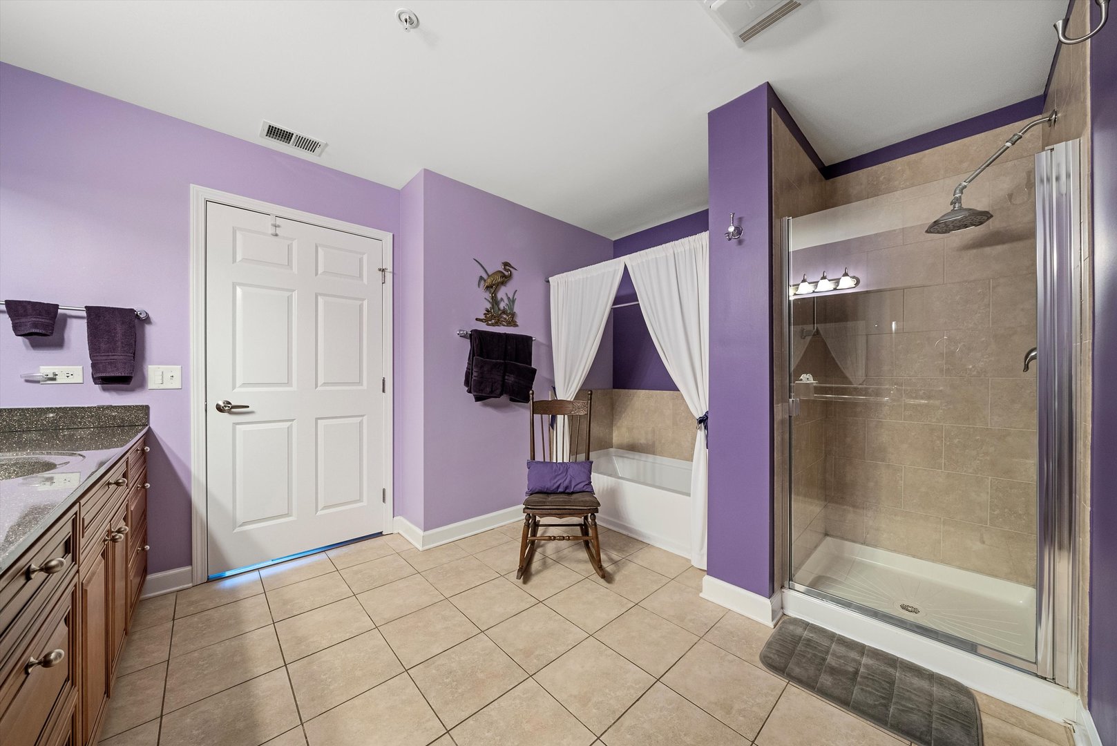 10 N GILBERT Street #314, South Elgin, IL 60177