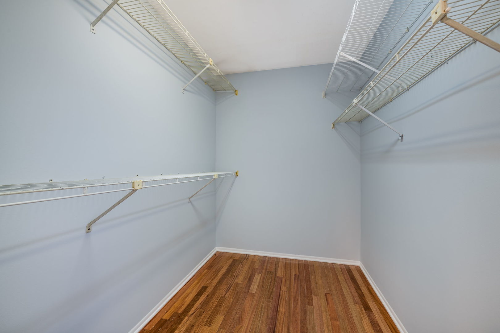 1008 Churchill Drive, Naperville, IL 60563