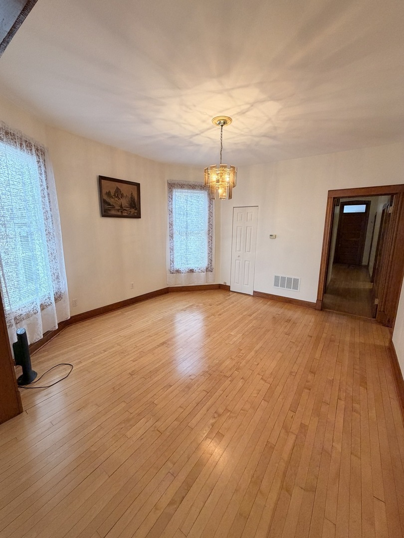 2613 W Walton Street, Chicago, IL 60622