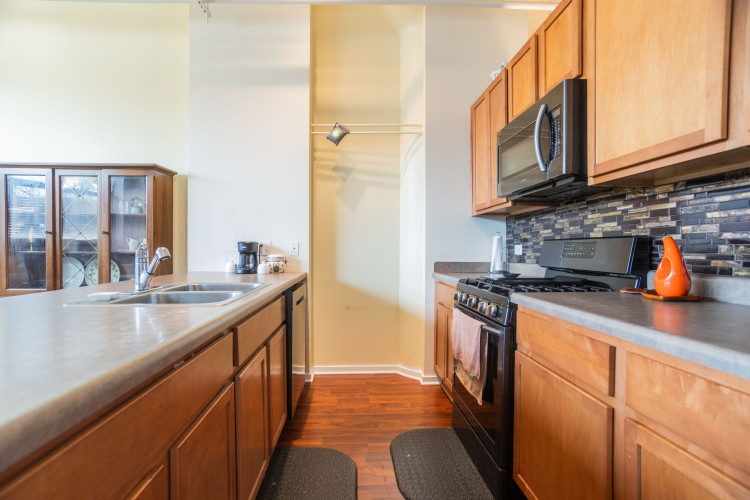 2323 W Pershing Road #140, Chicago, IL 60609