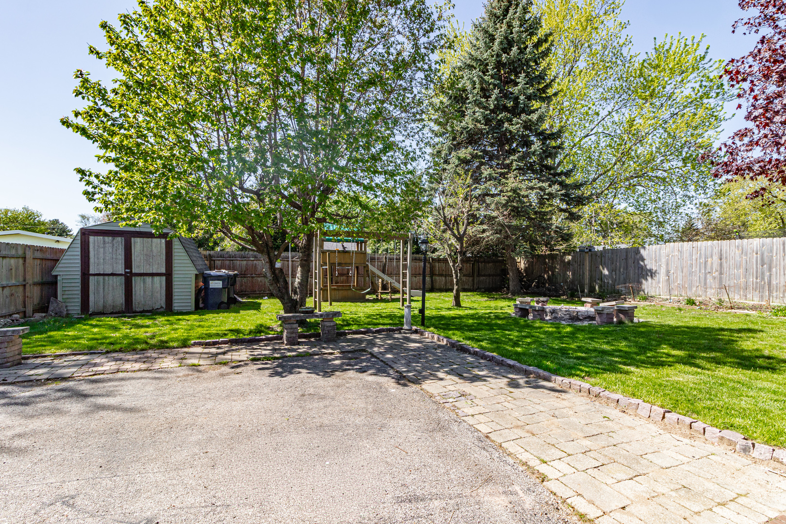 10205 W Chicago Avenue, Beach Park, IL 60099