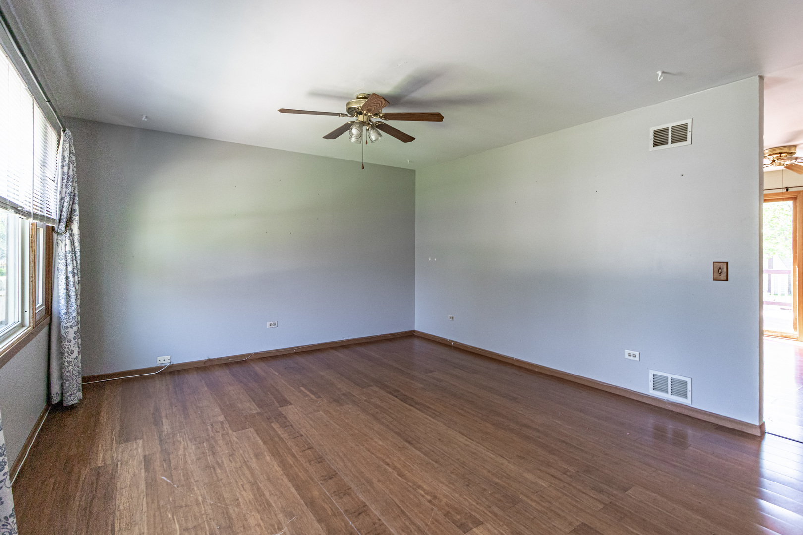 10205 W Chicago Avenue, Beach Park, IL 60099