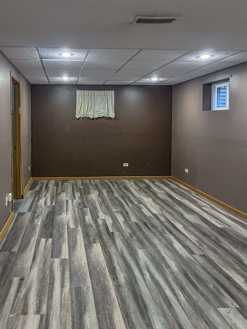 10205 W Chicago Avenue, Beach Park, IL 60099