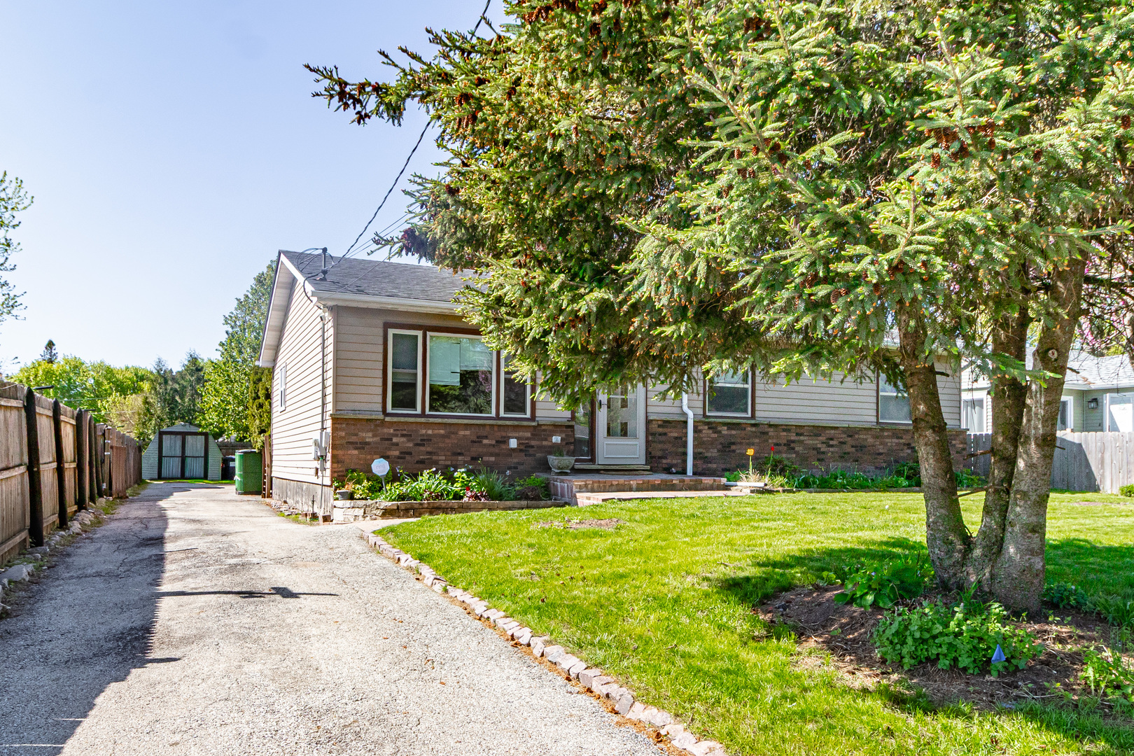 10205 W Chicago Avenue, Beach Park, IL 60099