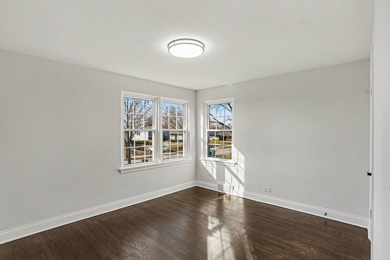 531 S Park Road, Lombard, IL 60148