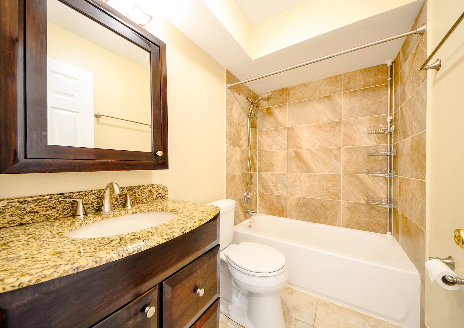 876 S Plum Grove Road #208, Palatine, IL 60067