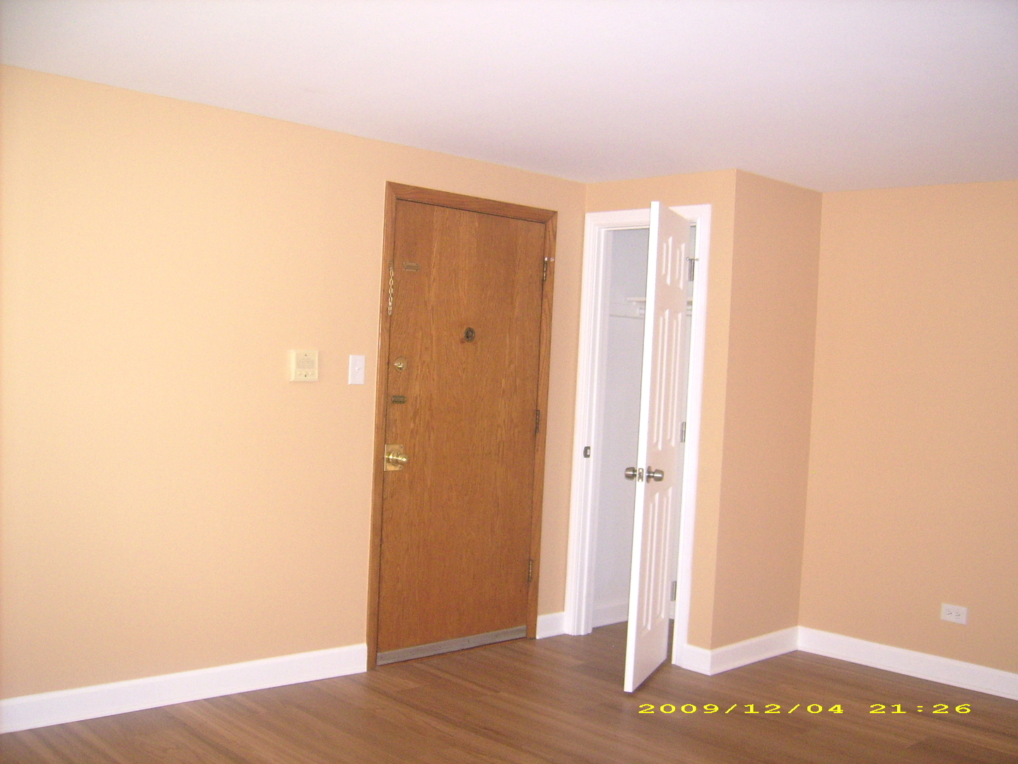 7019 W Irving Park Road #2, Chicago, IL 60634