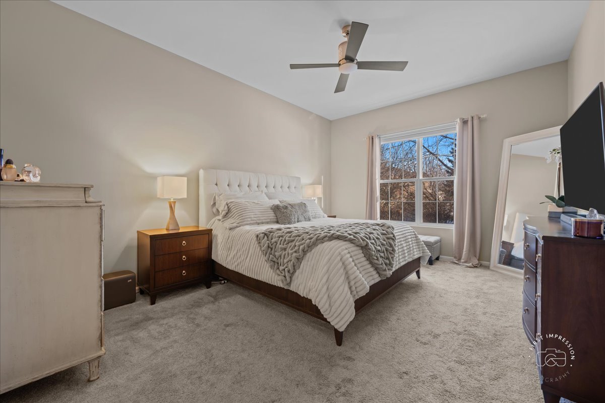 1018 Ravendale Court, Naperville, IL 60540