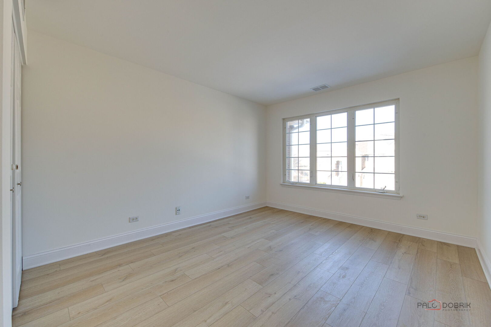 517 E SADDLEBROOK Lane, Vernon Hills, IL 60061