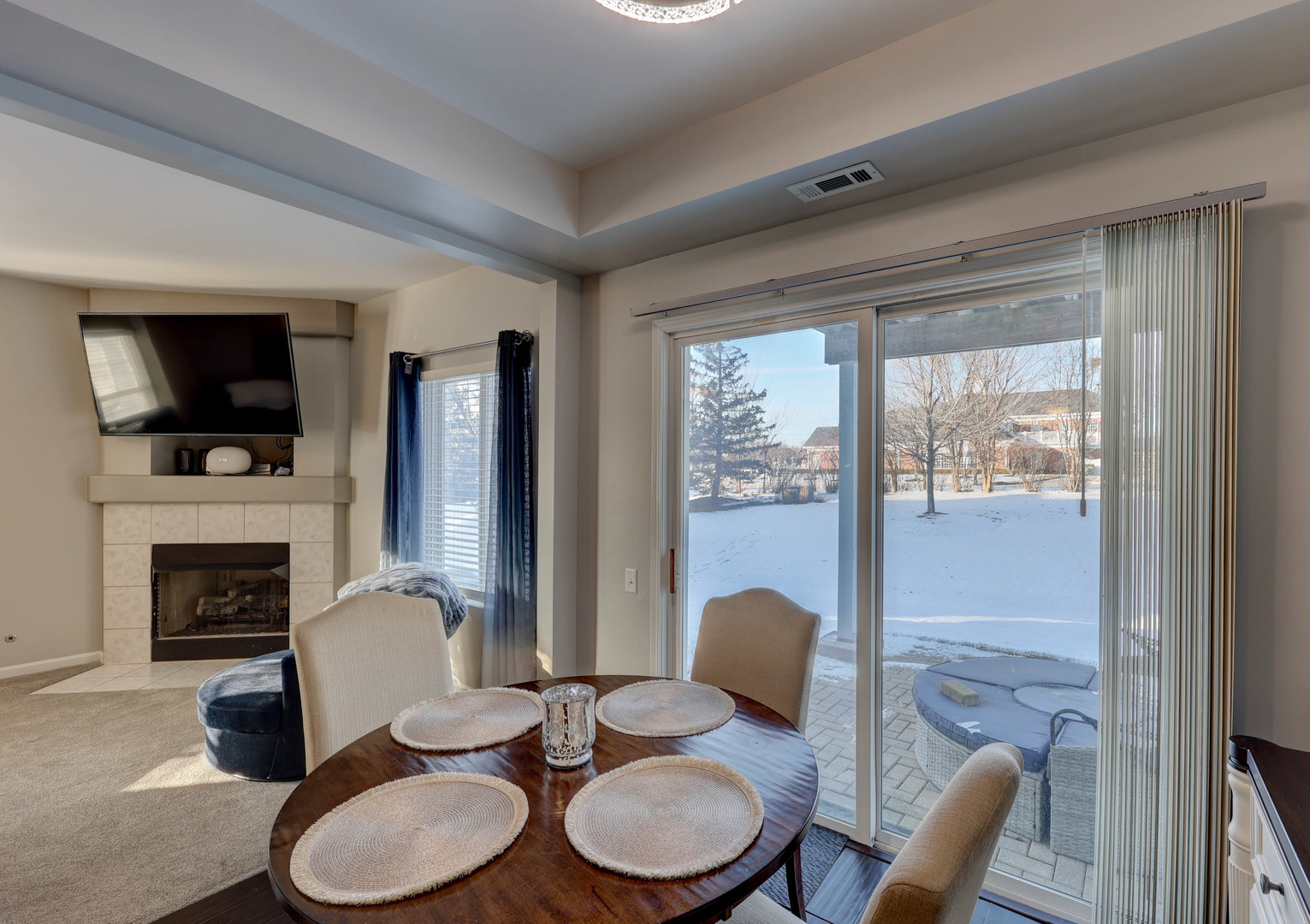 1094 Delta Drive #1094, Elgin, IL 60123