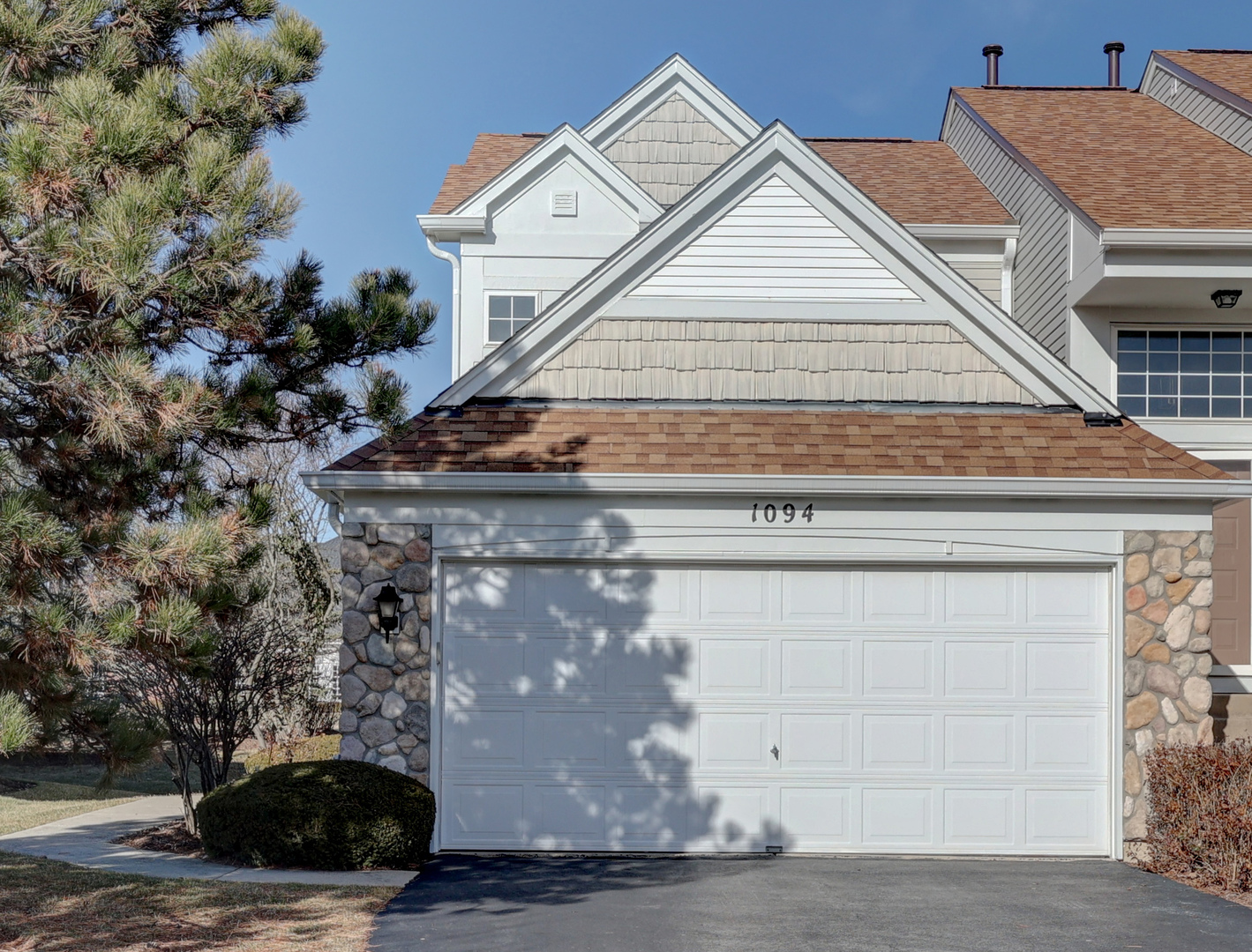 1094 Delta Drive #1094, Elgin, IL 60123