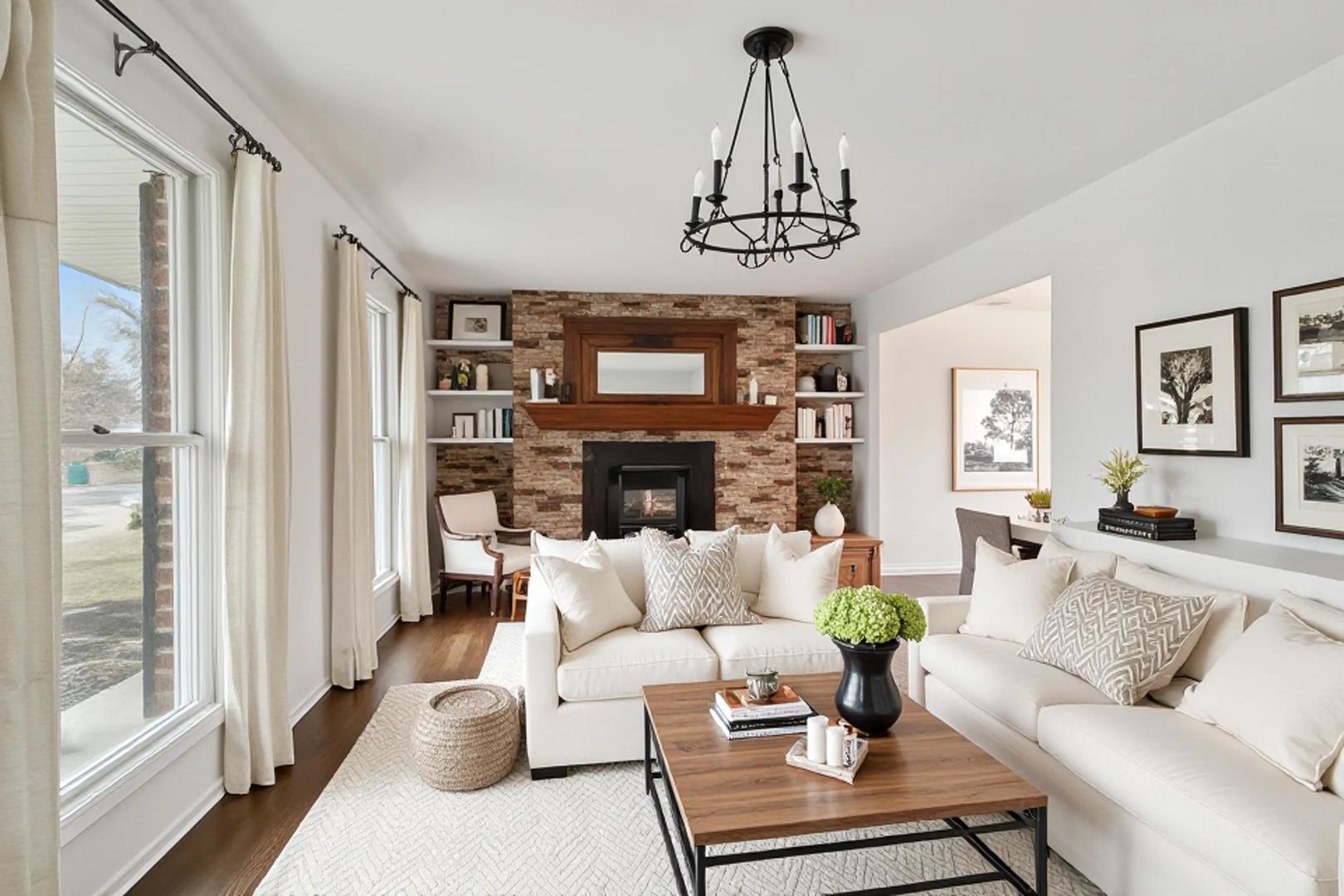 1361 Brandywyn Lane, Buffalo Grove, IL 60089