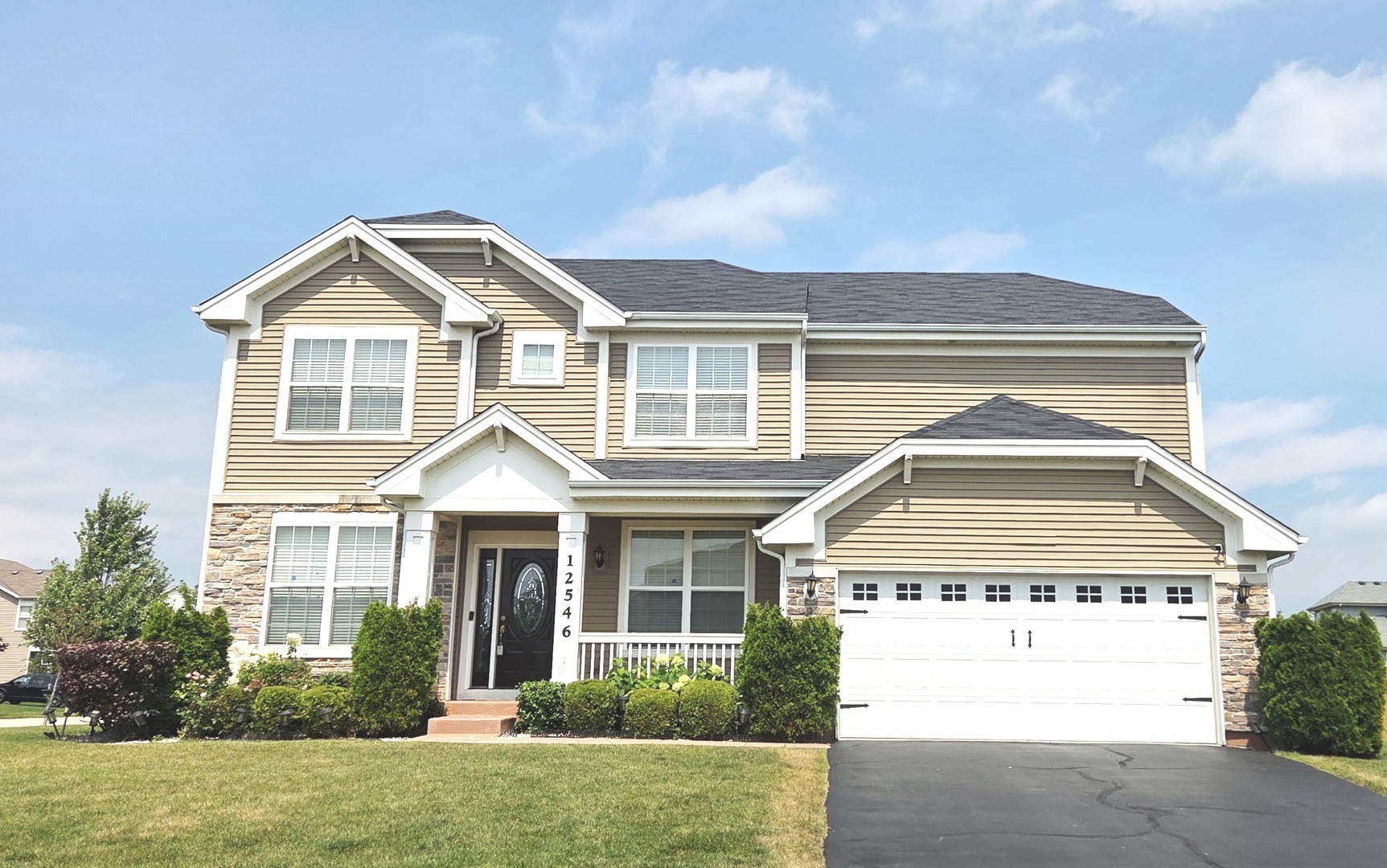 12546 Kinzie Lane, Huntley, IL 60142