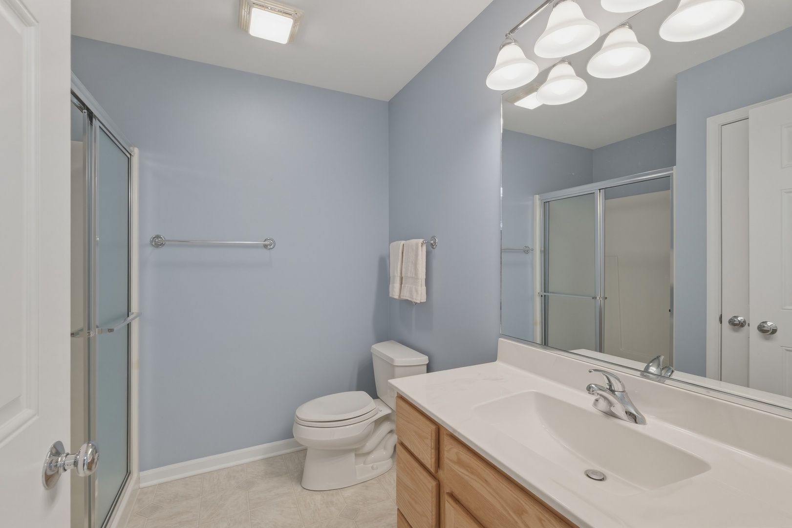 1063 Inverness Drive, Antioch, IL 60002