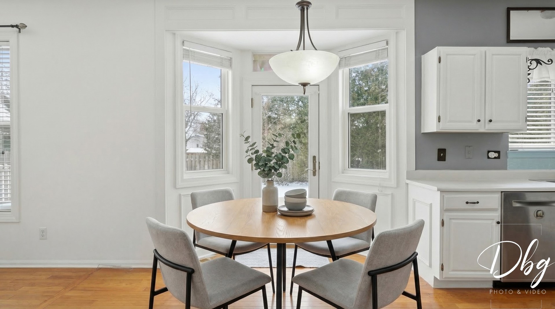 275 N Cambridge Court, Grayslake, IL 60030