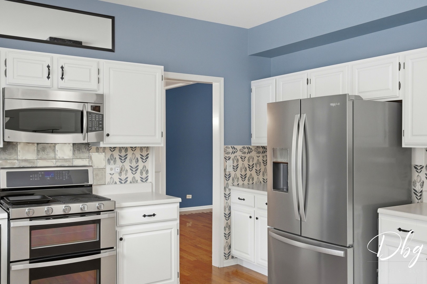 275 N Cambridge Court, Grayslake, IL 60030