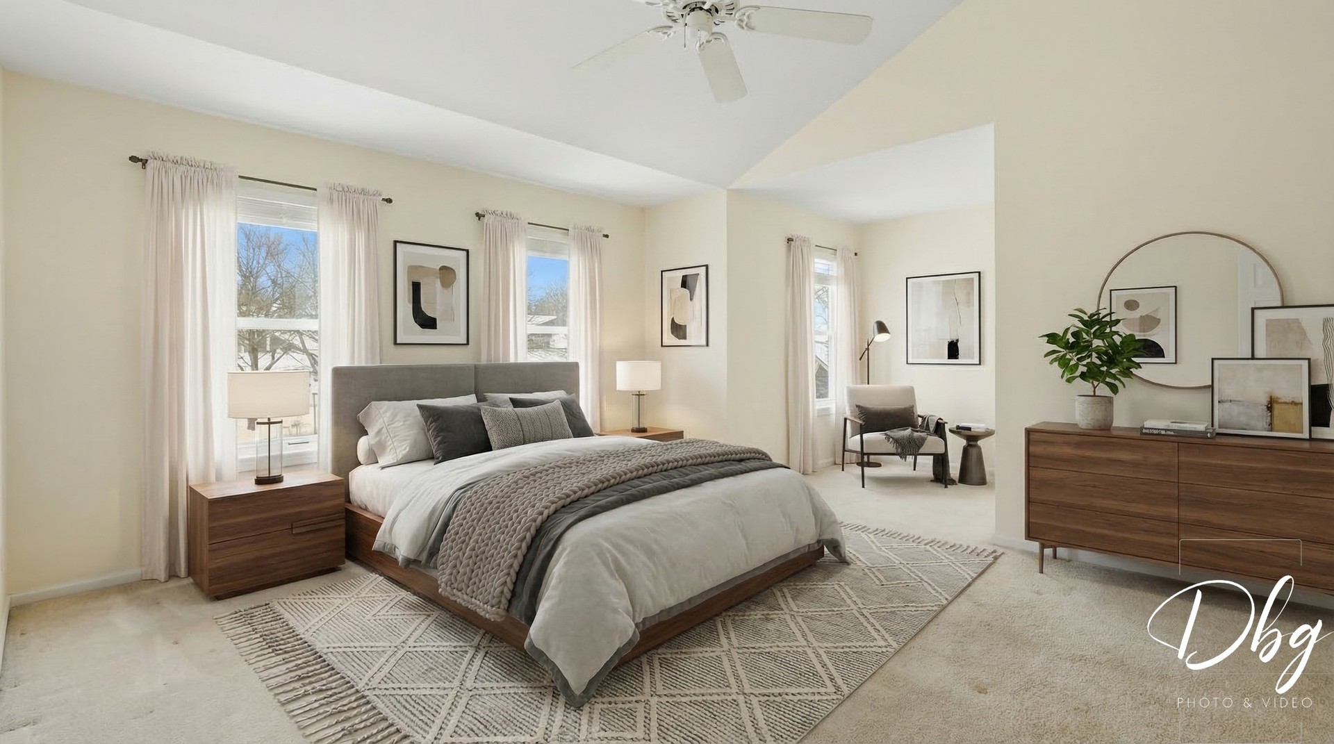 275 N Cambridge Court, Grayslake, IL 60030