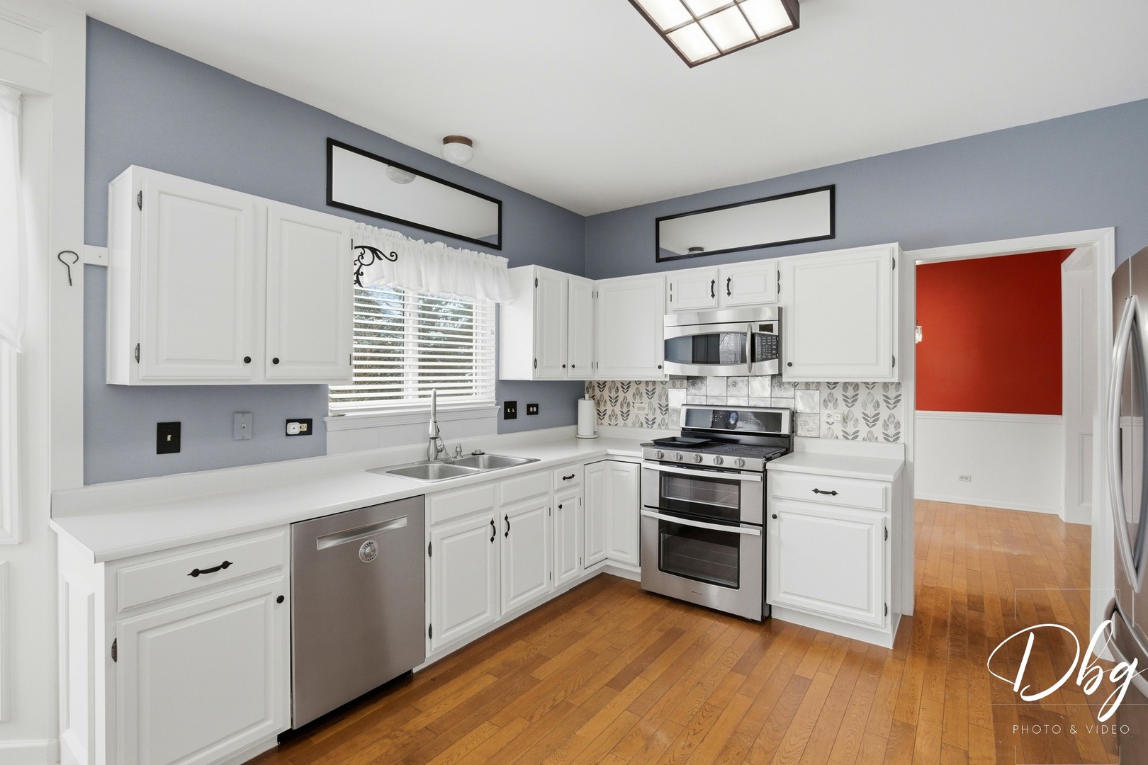 275 N Cambridge Court, Grayslake, IL 60030