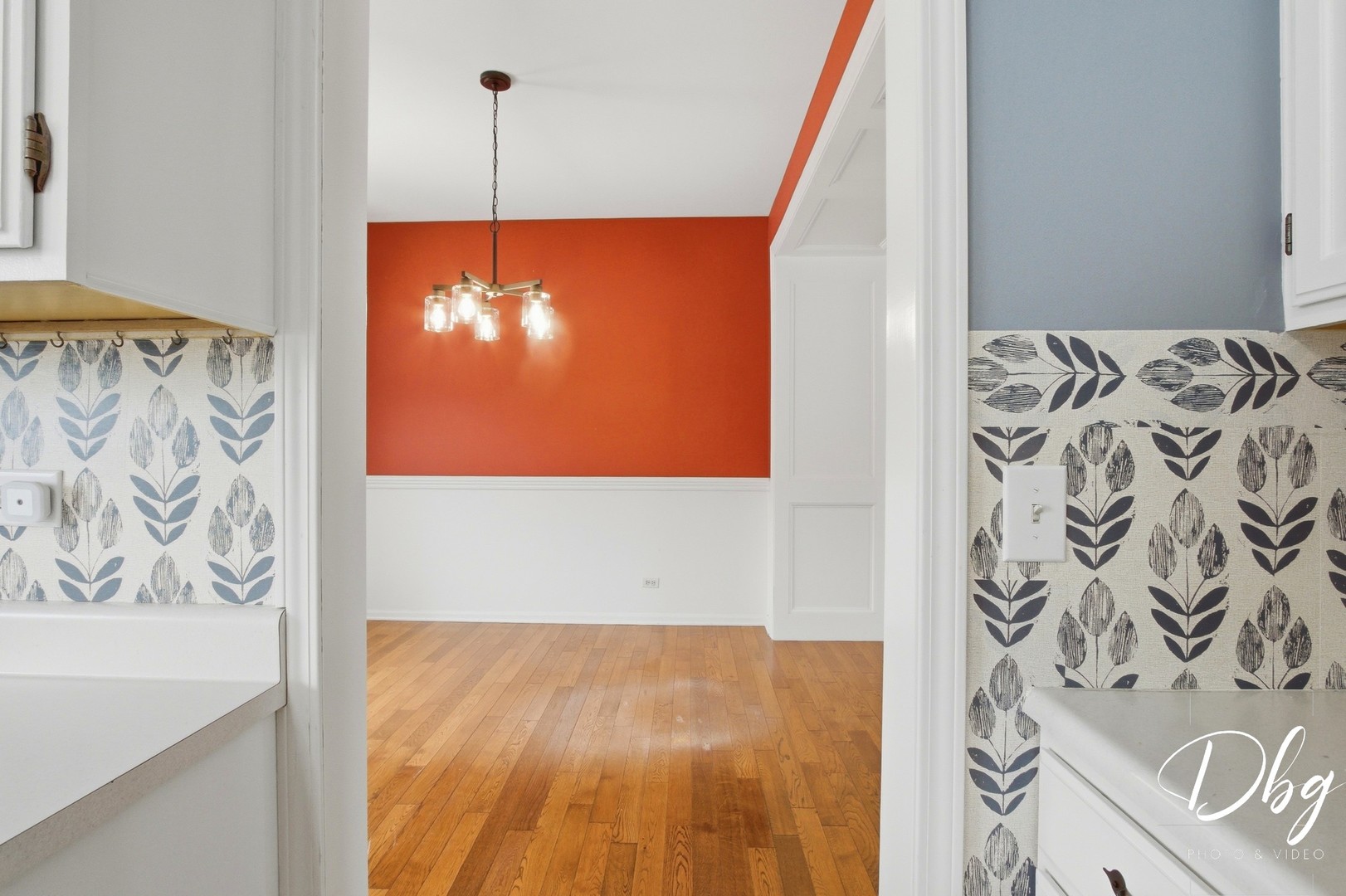 275 N Cambridge Court, Grayslake, IL 60030