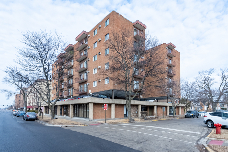 7830 W North Avenue #511, Elmwood Park, IL 60707