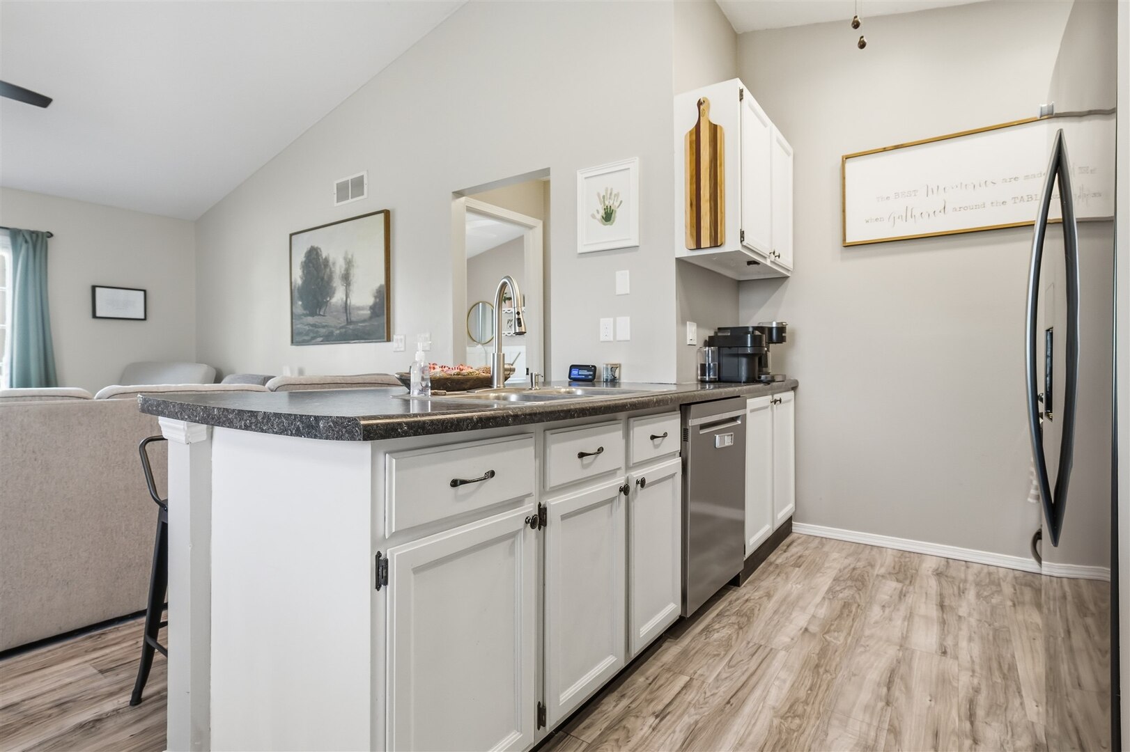 9 Parkshores Drive, Bloomington, IL 61701