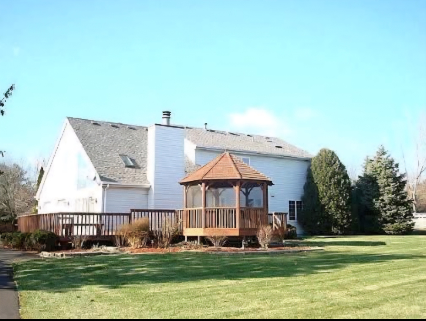 St. Charles, IL 60175