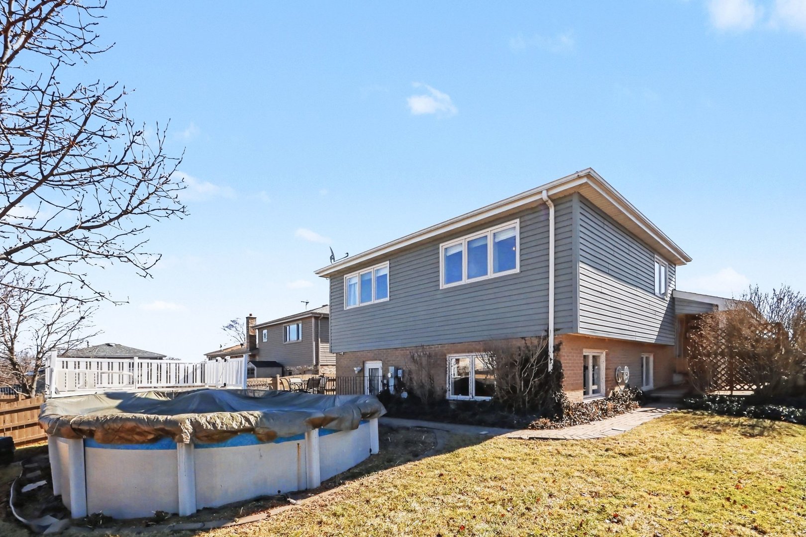 9216 170th Street, Orland Hills, IL 60487