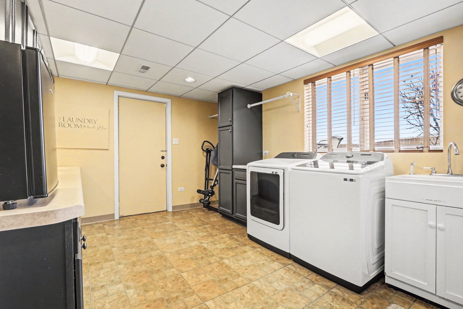 9216 170th Street, Orland Hills, IL 60487