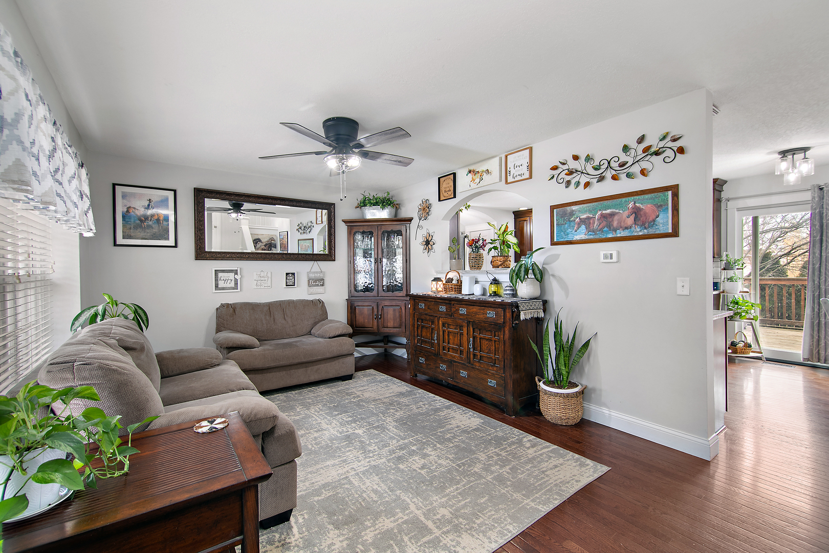 206 Meadows Road South, Bourbonnais, IL 60914