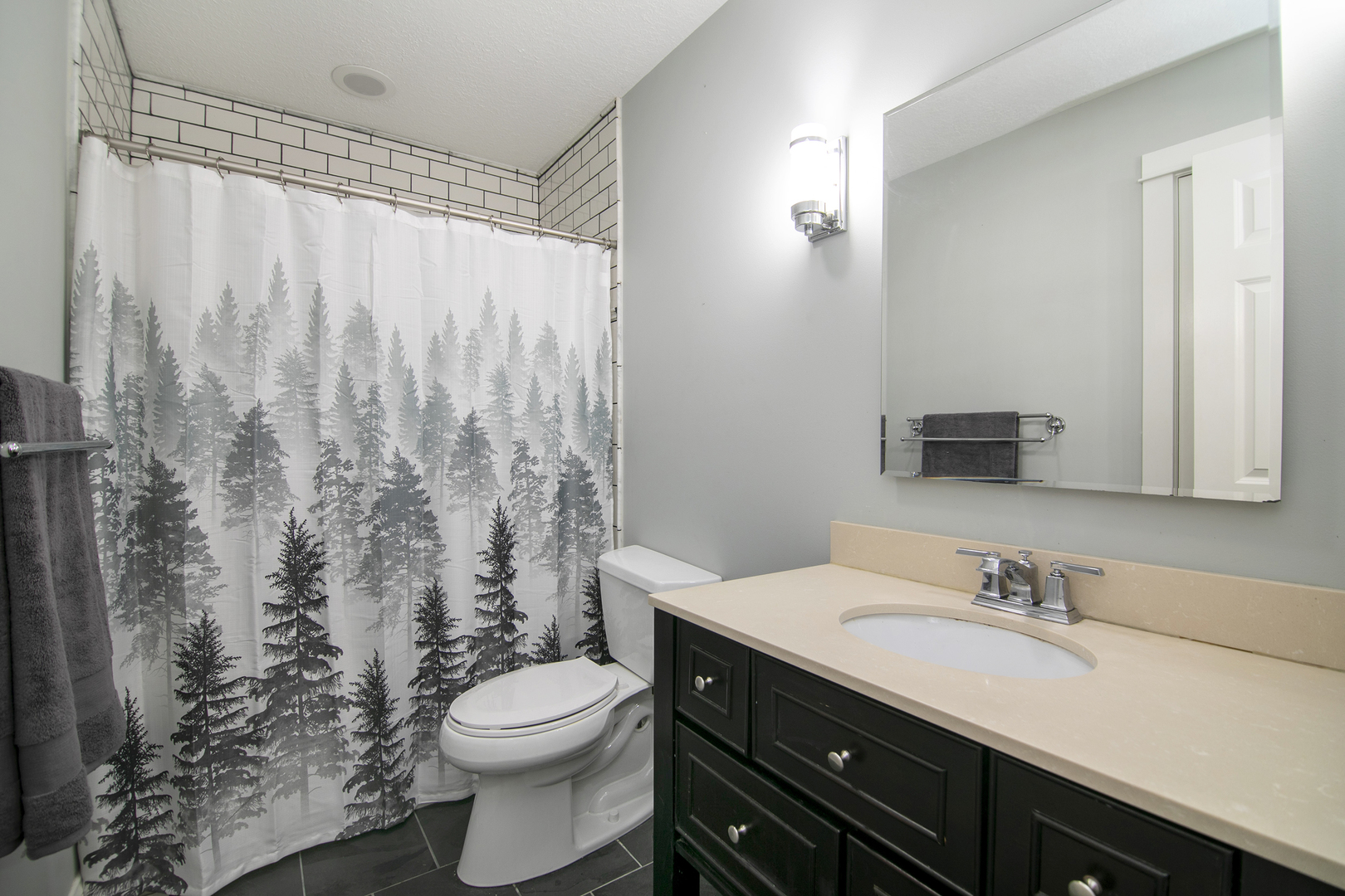 206 Meadows Road South, Bourbonnais, IL 60914