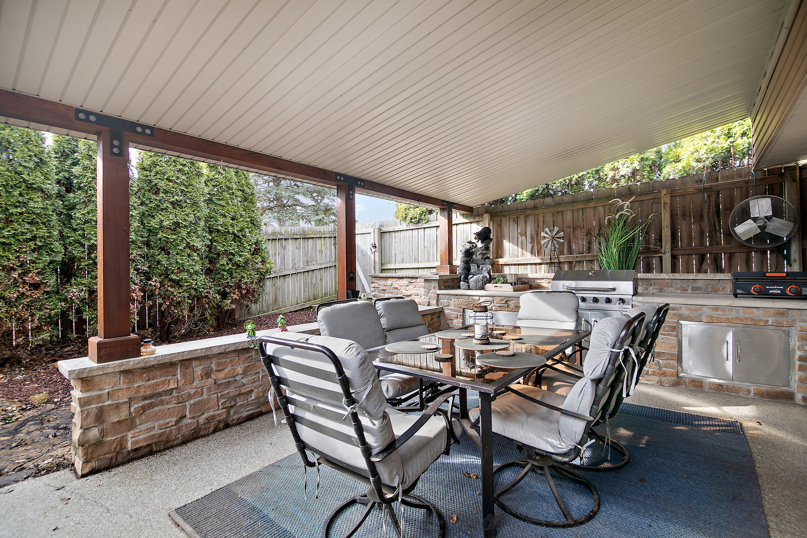 206 Meadows Road South, Bourbonnais, IL 60914