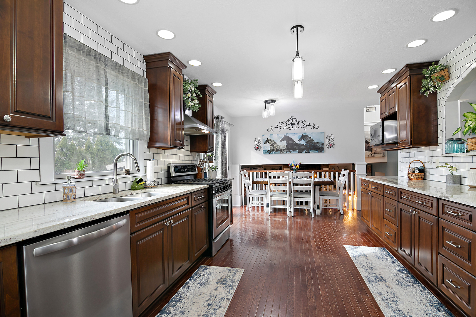 206 Meadows Road South, Bourbonnais, IL 60914