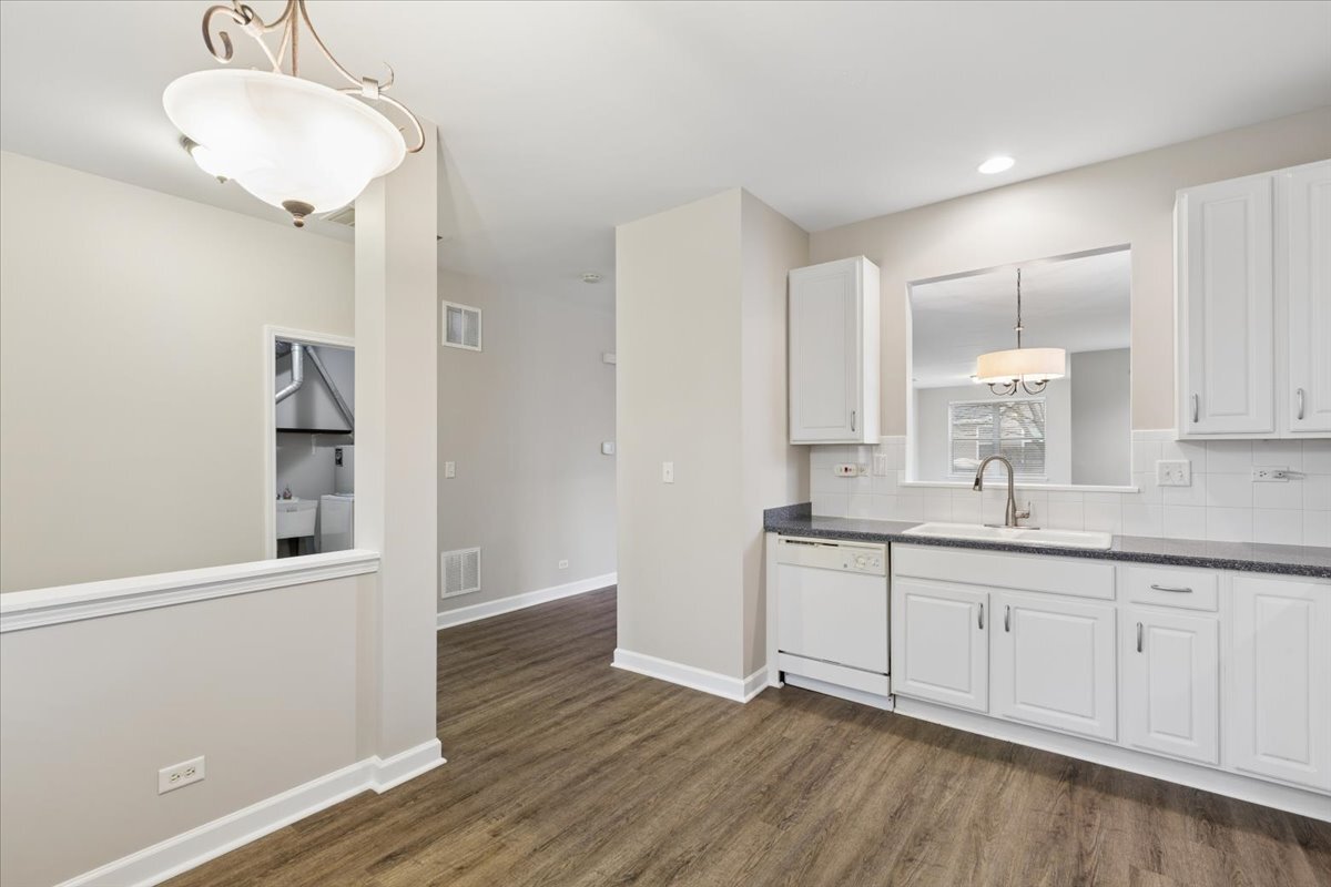 820 Bellevue Circle, Oswego, IL 60543