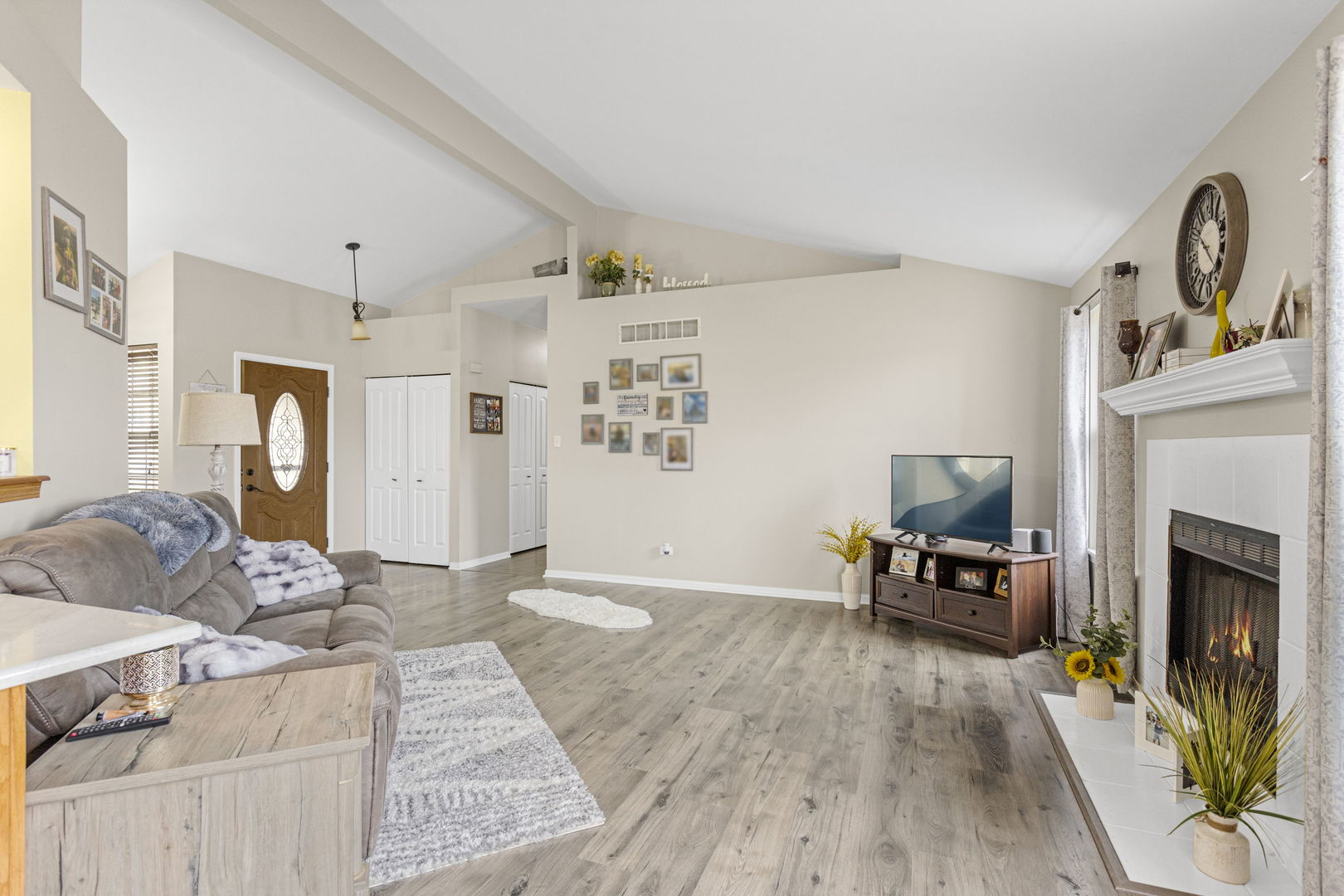 4511 Skylark Lane, Plainfield, IL 60586