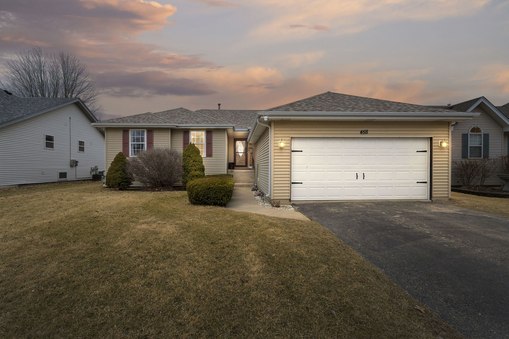 4511 Skylark Lane, Plainfield, IL 60586