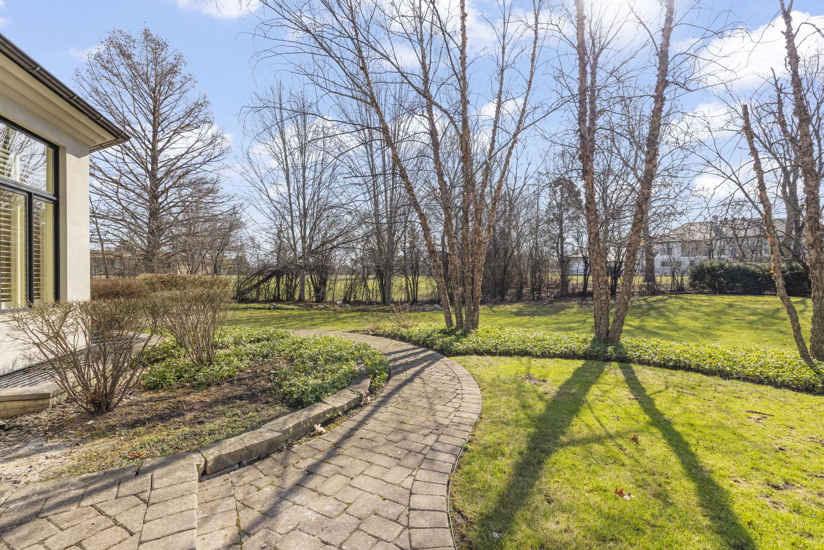 1807 Midwest Club Parkway, Oak Brook, IL 60523