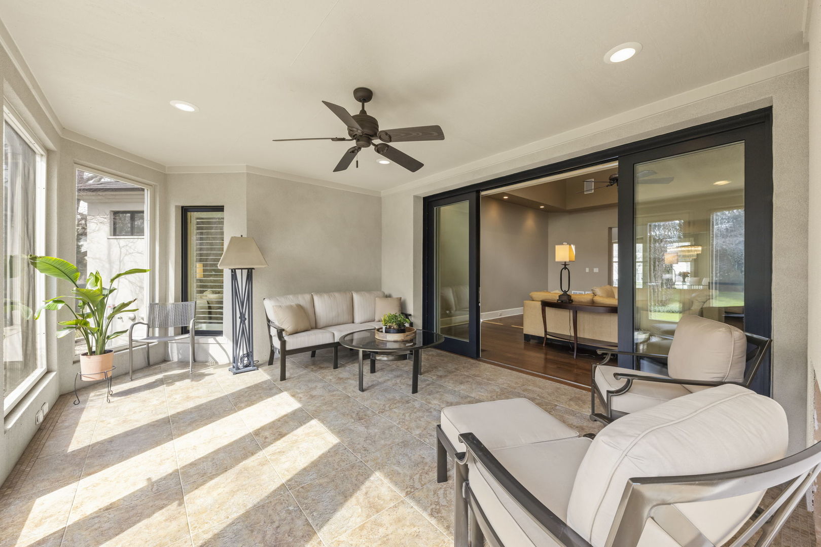 1807 Midwest Club Parkway, Oak Brook, IL 60523