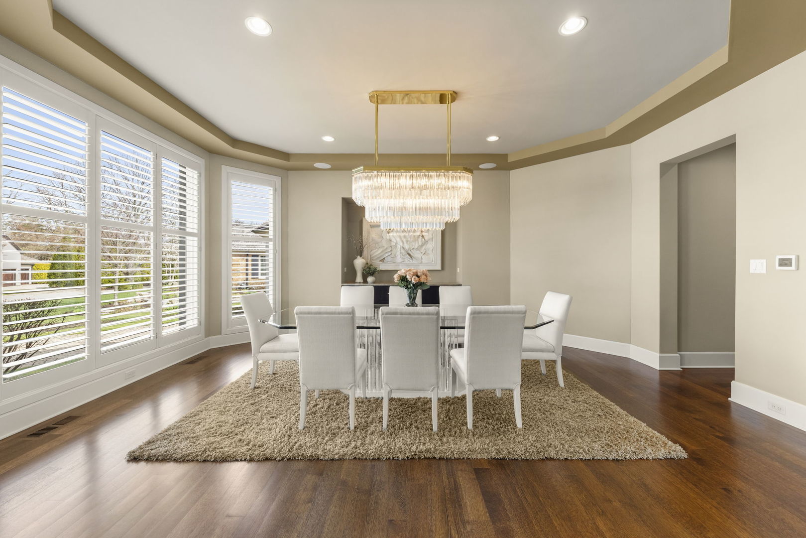 1807 Midwest Club Parkway, Oak Brook, IL 60523