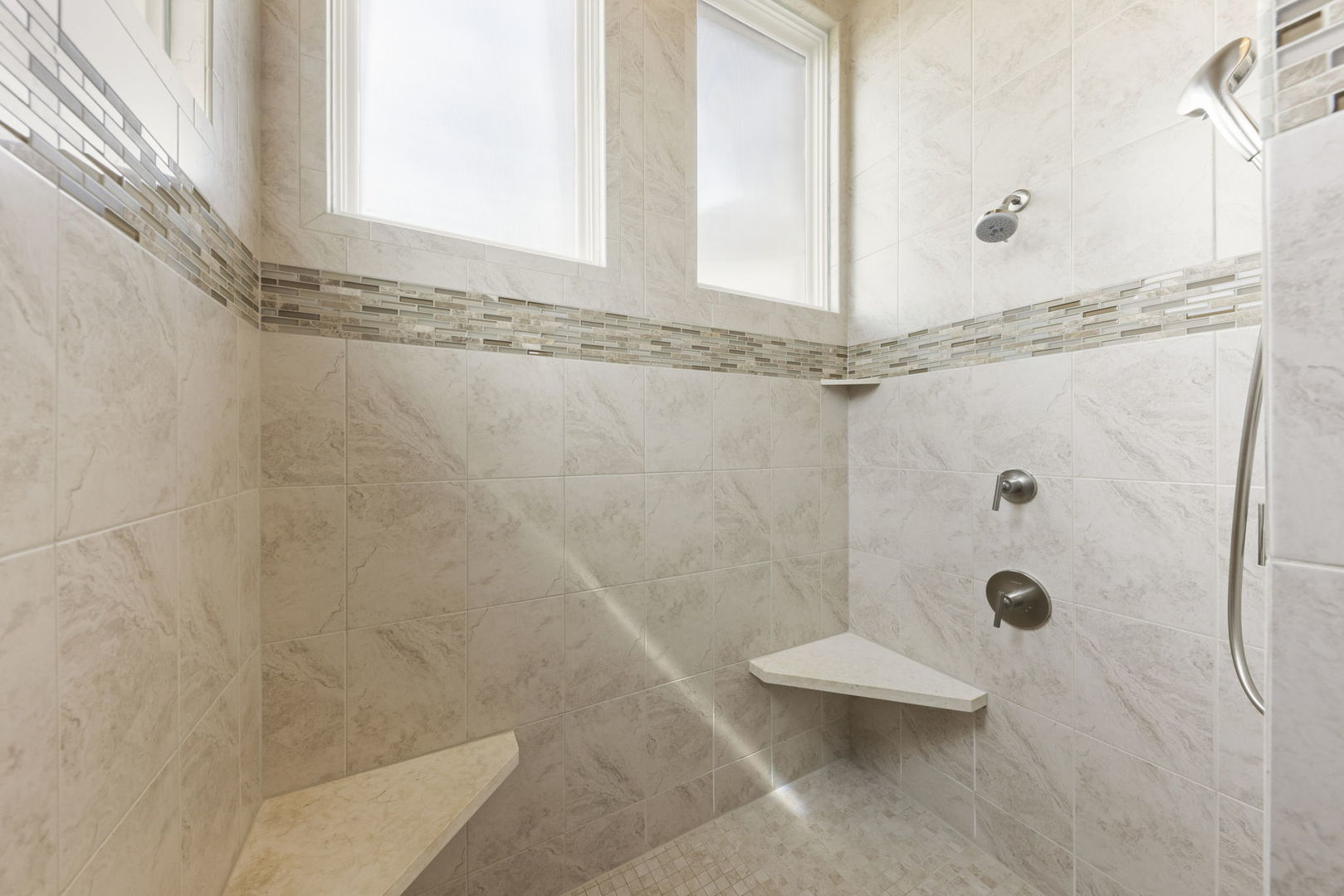 1807 Midwest Club Parkway, Oak Brook, IL 60523