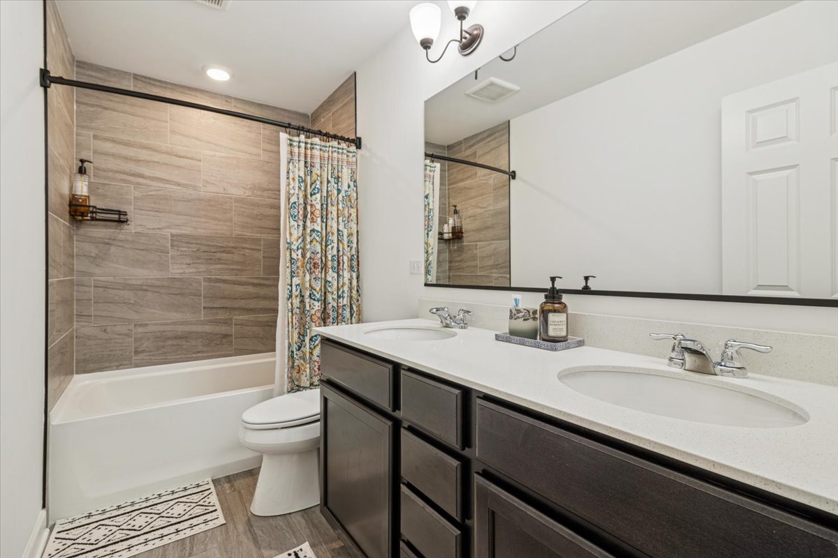 15339 S Sawgrass Circle, Plainfield, IL 60544