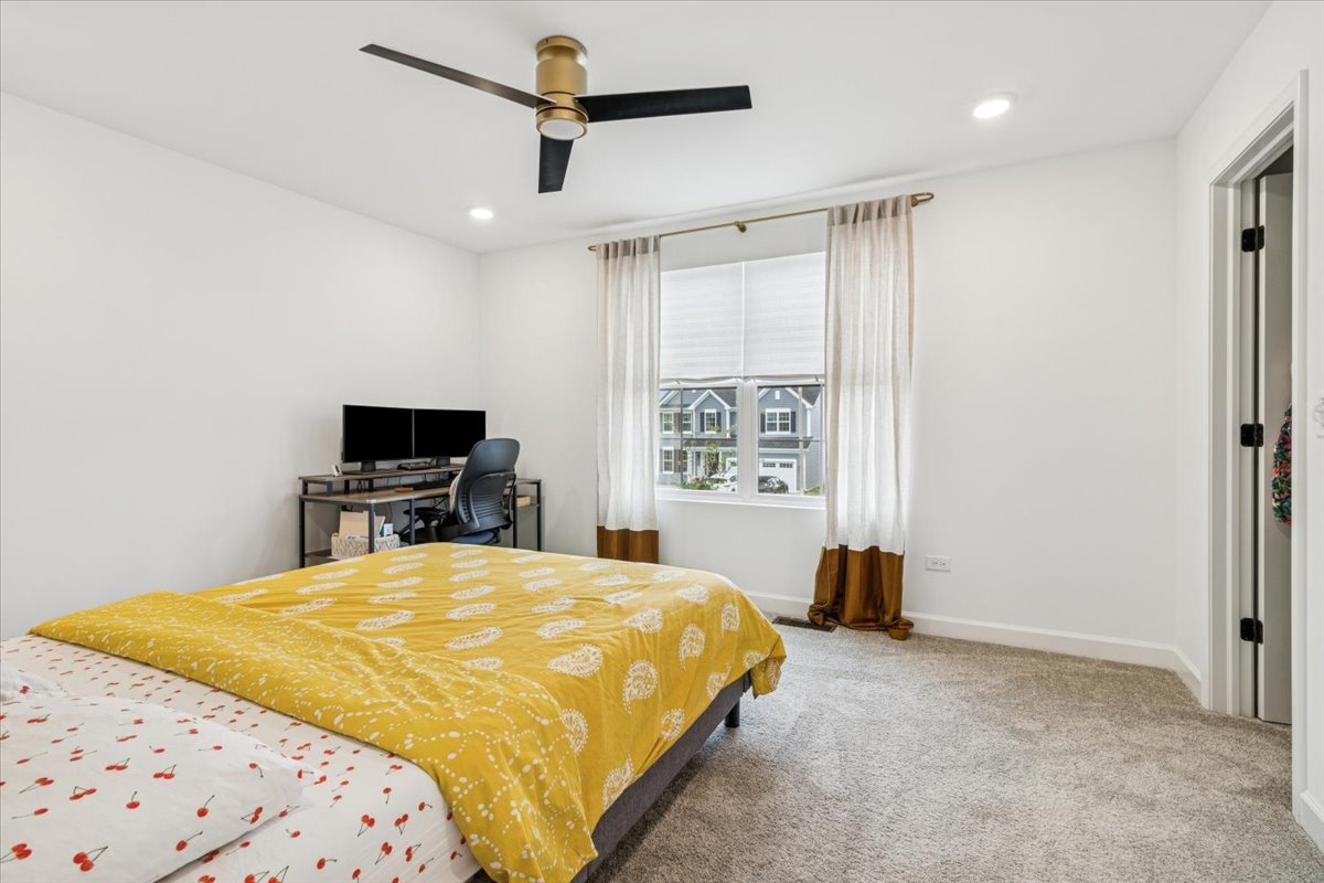 15339 S Sawgrass Circle, Plainfield, IL 60544