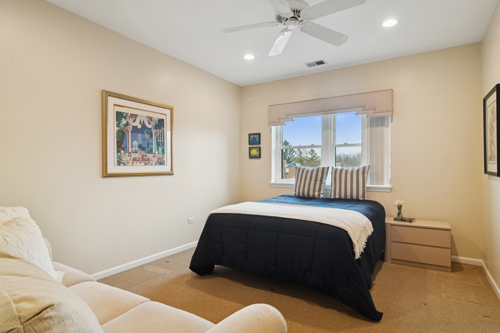 20 Trafalgar Square #401, Lincolnshire, IL 60069