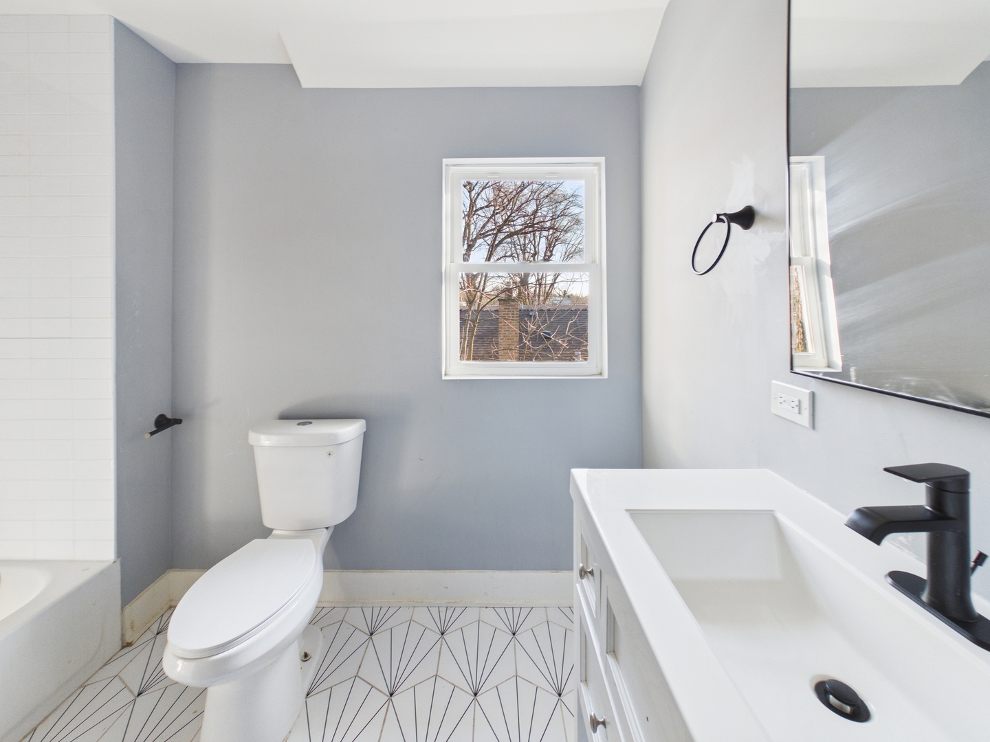 9825 S Wood Street, Chicago, IL 60643