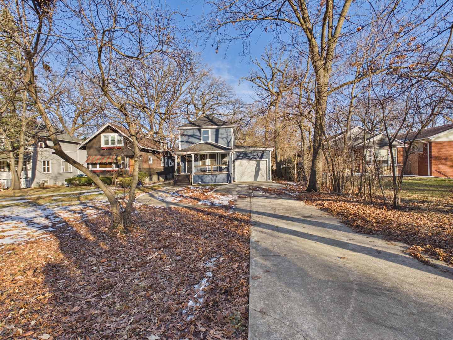 9825 S Wood Street, Chicago, IL 60643