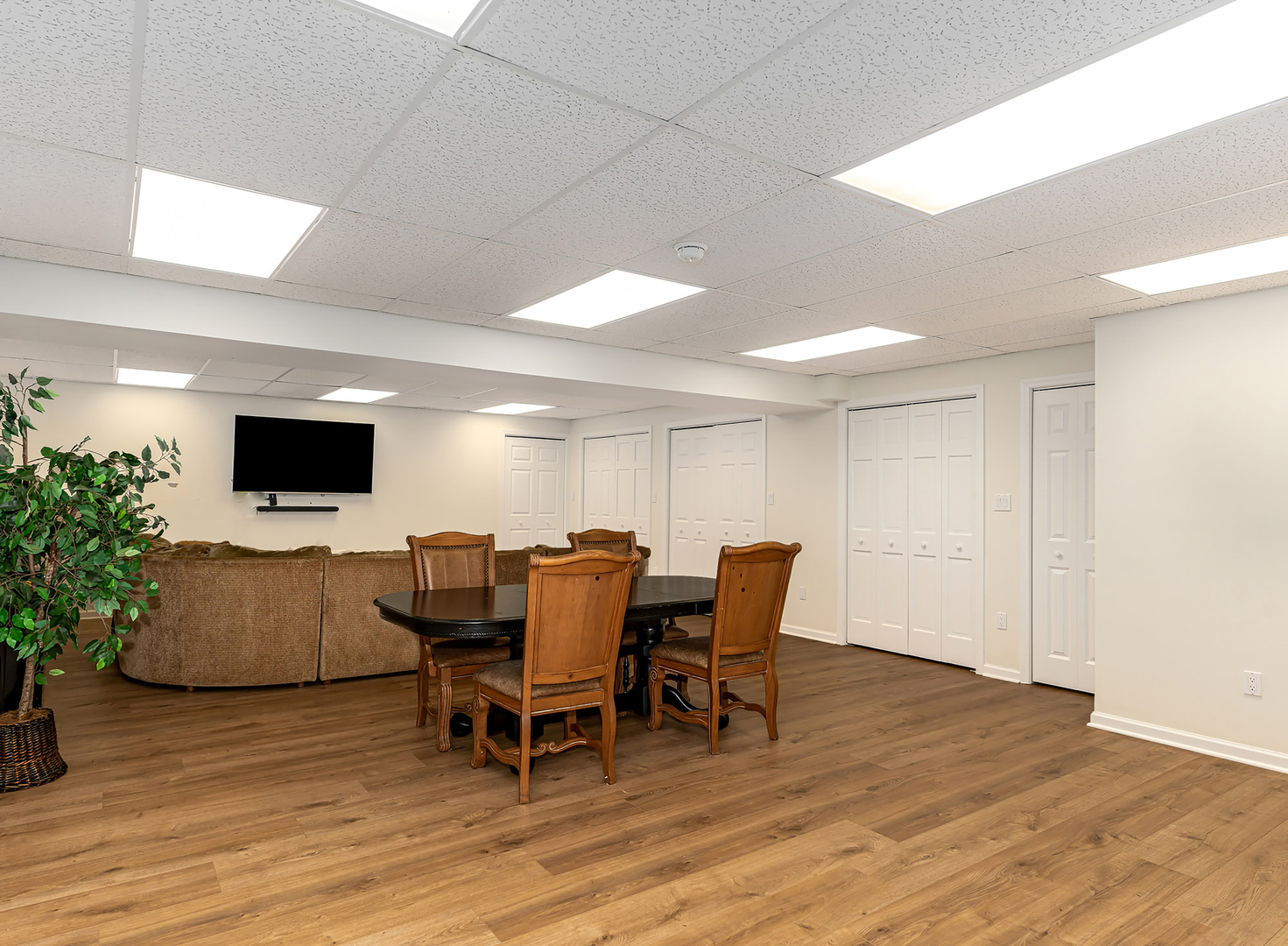 107 W North Street, Gardner, IL 60424