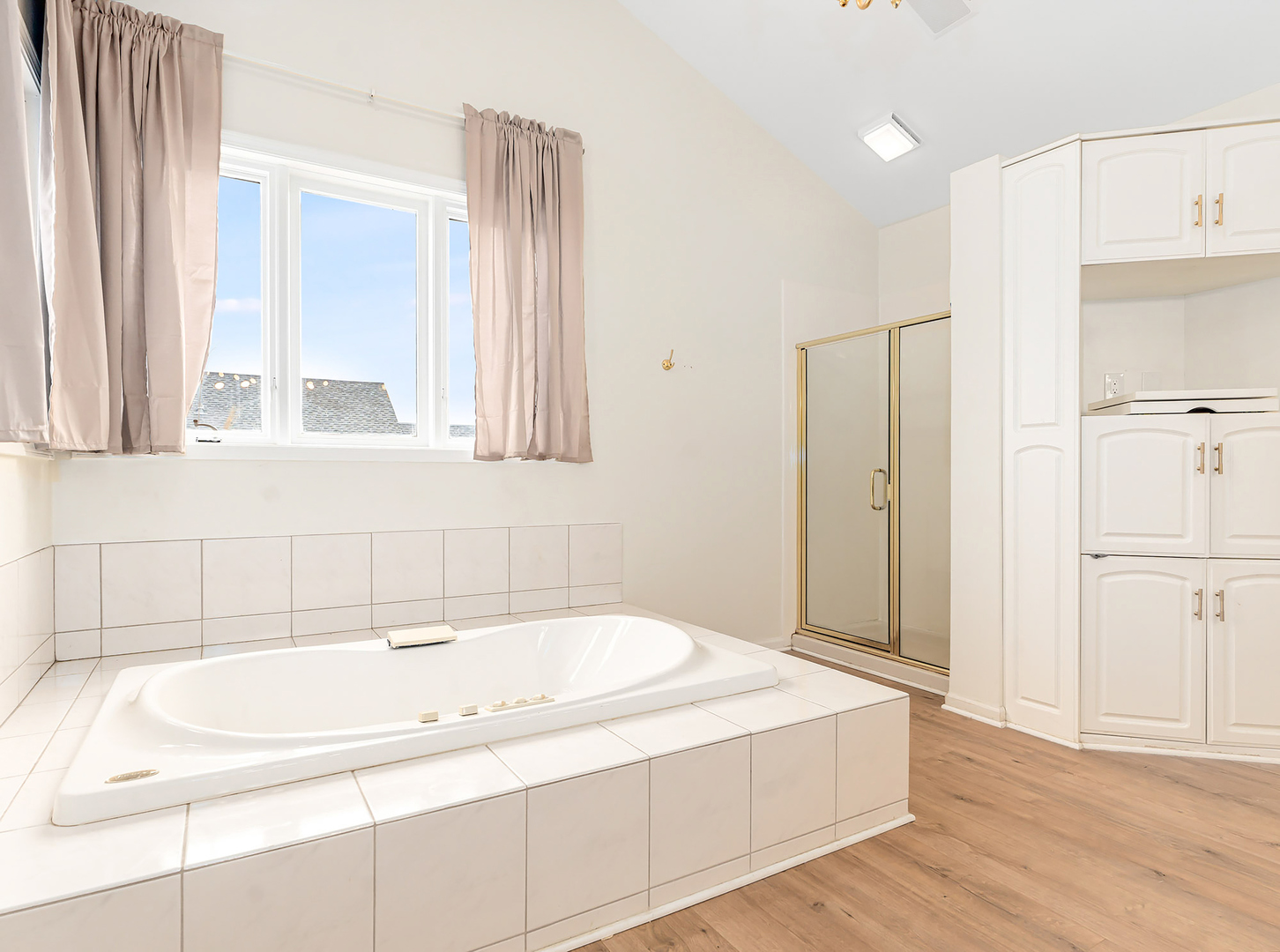 107 W North Street, Gardner, IL 60424